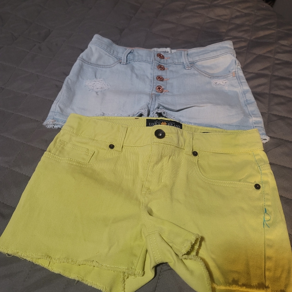 2 pairs girls shorts